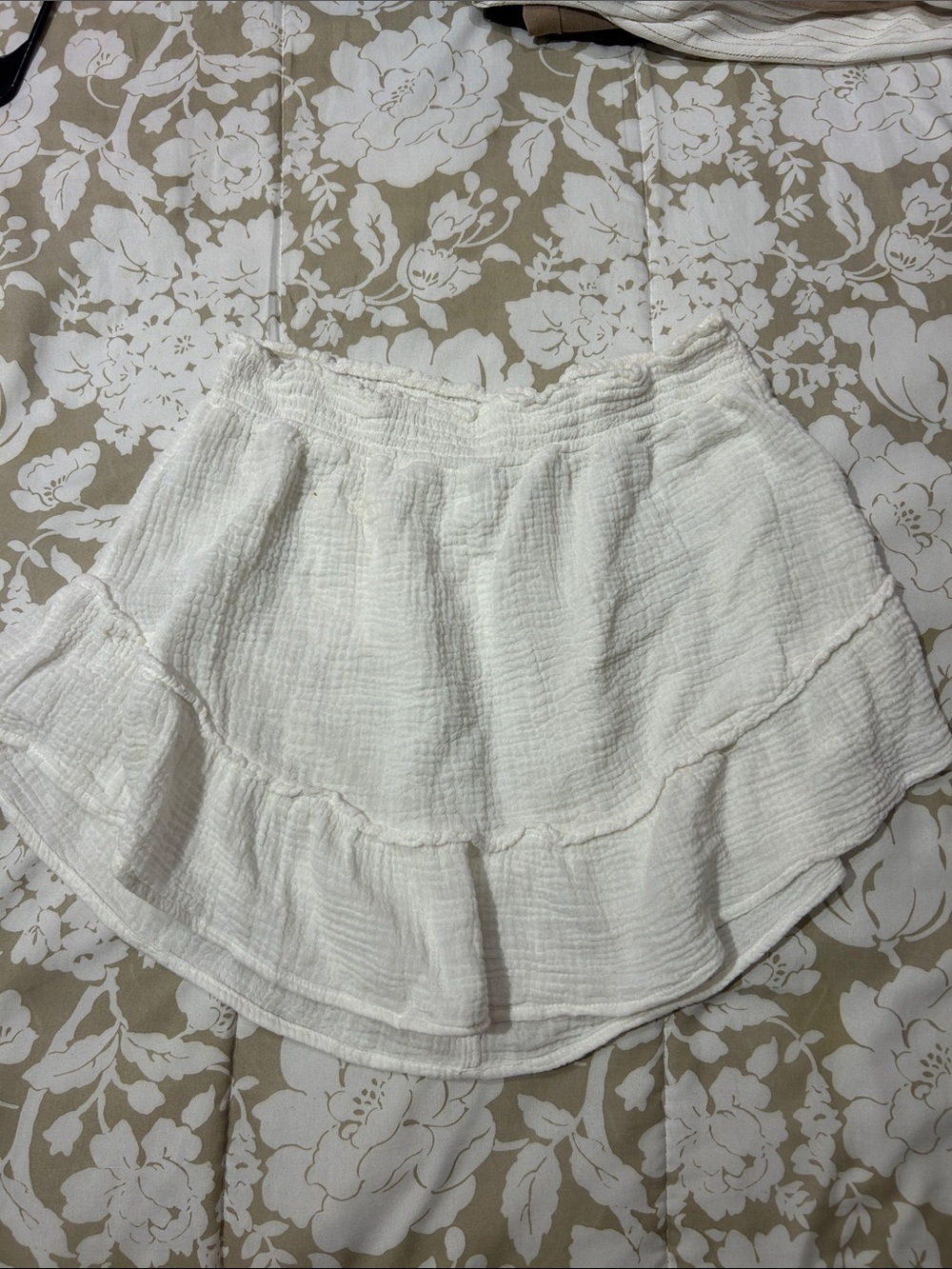 wild fable white Tiered Gauze mini Skirt